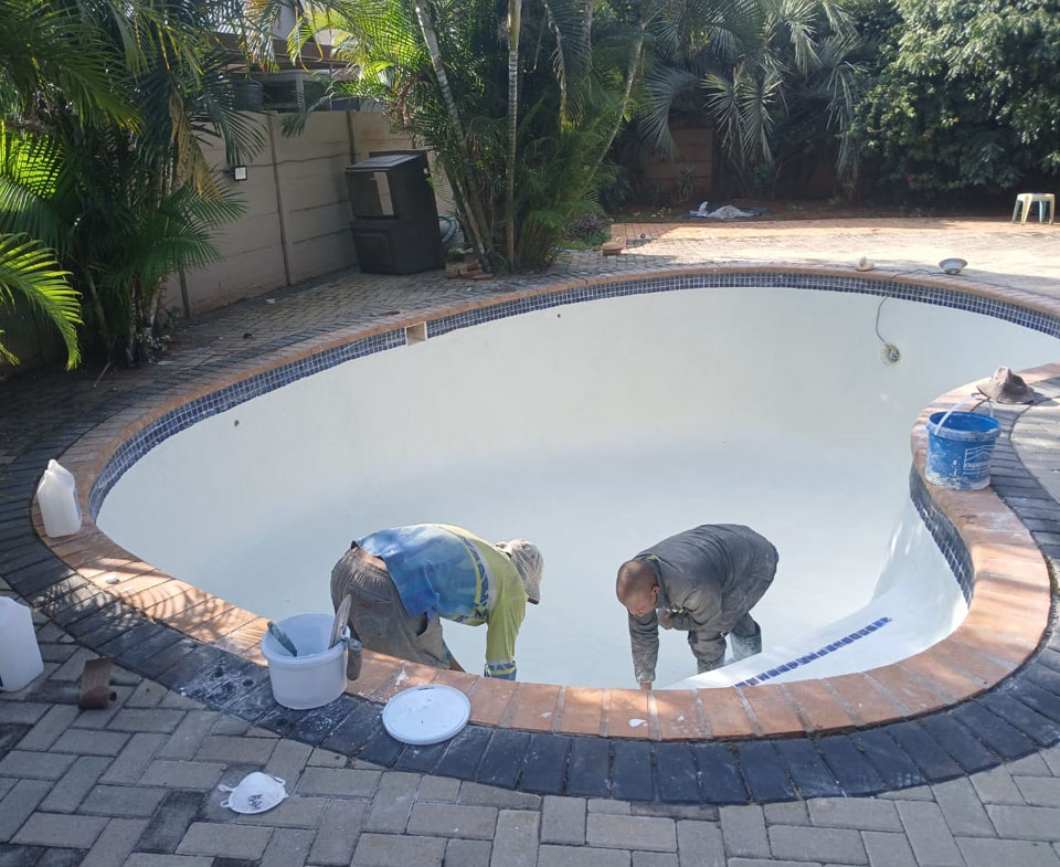 Swimming pool services in Pretoria & Centurion by MICTECH PRO